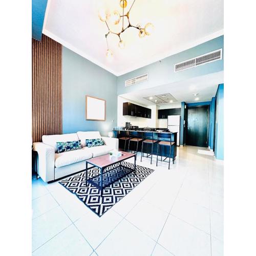 Bright and Modern Condo in Dubai Marina