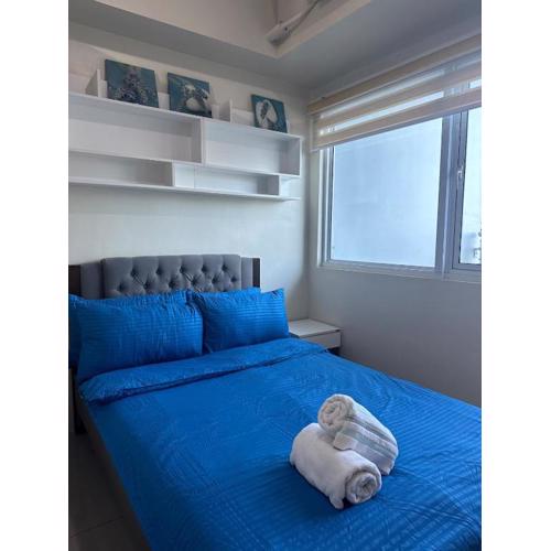 Bright & Cozy 1 BR in Jazz Residences Tower B