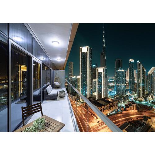 Bright High Floor Apartment in a 5 Star Hotel Resident Tower w Burj View and access to 64th Infinity Pool, Gym, Sauna, Spa, Restaurants, Bars and more
