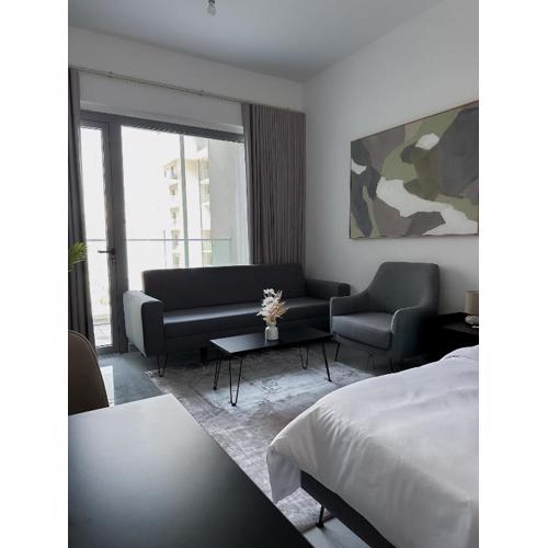 Bright & Modern Studio Masdar City, Abu Dhabi