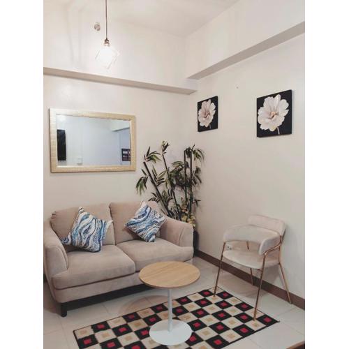 Bright Retreat Blending Style and Comfort