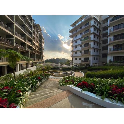 Bristle Ridge 2 bedroom Panoramic View