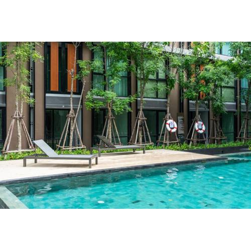 Bts thonglo 700m free wifi & gym