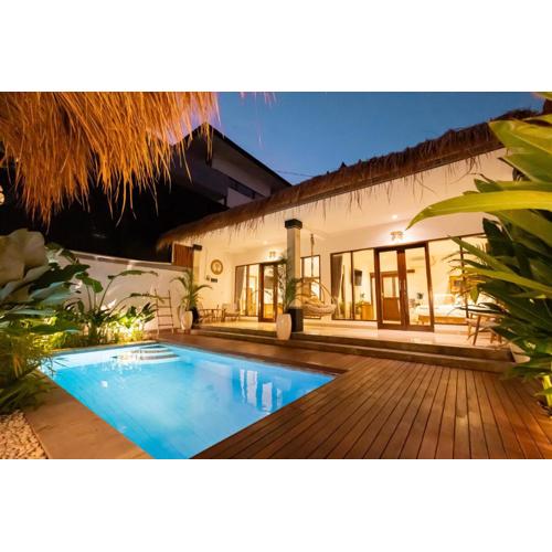 Bubble Villa & Rice field view