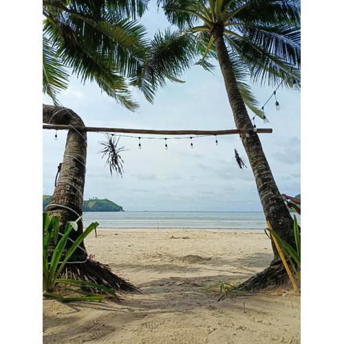 Bucana Beach House North El Nido