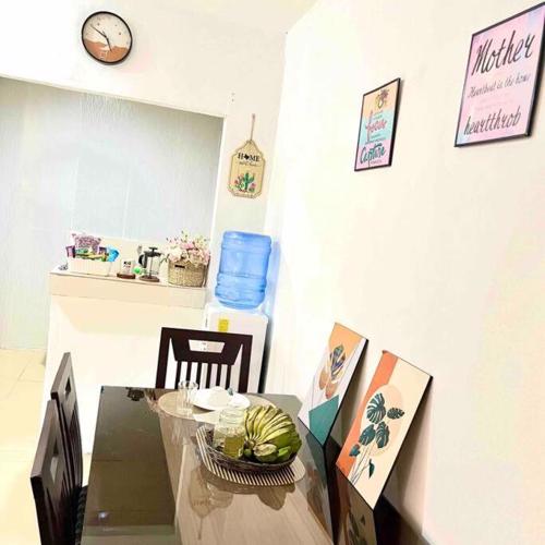 Budget-Friendly Minimalist Stay
