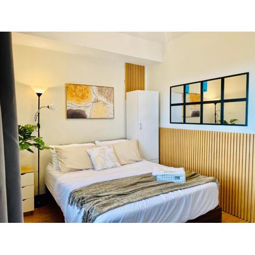 Budget Minimalist in Downtown CdeO Studio Type Condo at Mesaverte Residences
