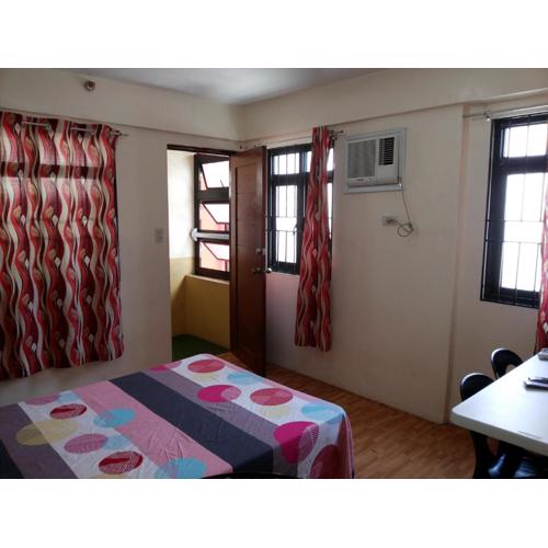 Budget Studio Unit in Makati