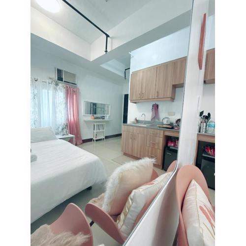 Budget Sweet Escape at San Marino Residences