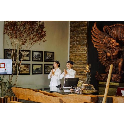 Bukit Daun Hotel & Resort