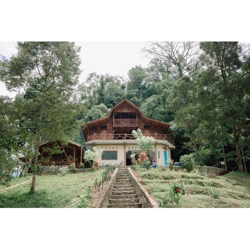 Bukit Lawang Batu Kapal Rimba House