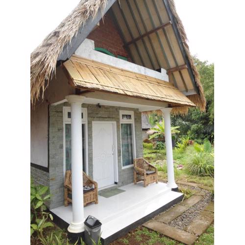 Bulan Bungalows and Cafe