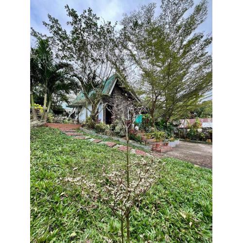 Bulo Cottage & Garden