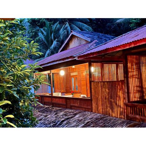 Bunaken Guesthouse The Queen's