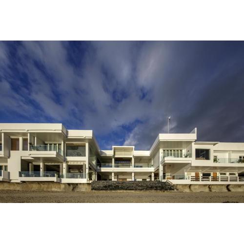 Burgos Reef Boutique Resort