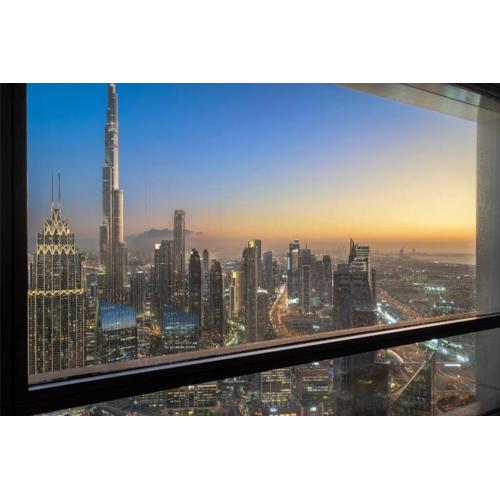 Burj Khalifa & Downtown Views - 3BR Family Retreat Near Dubai Mall