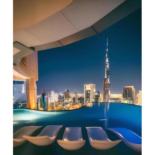 Burj Khalifa Downtown Views - Highest Infinity Pool in Downtown