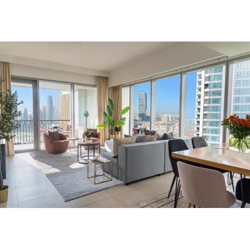 Burj Khalifa LifeStyle Boost! Fabulous 4bed open view Corner Suite Plus Dubai Mall Access