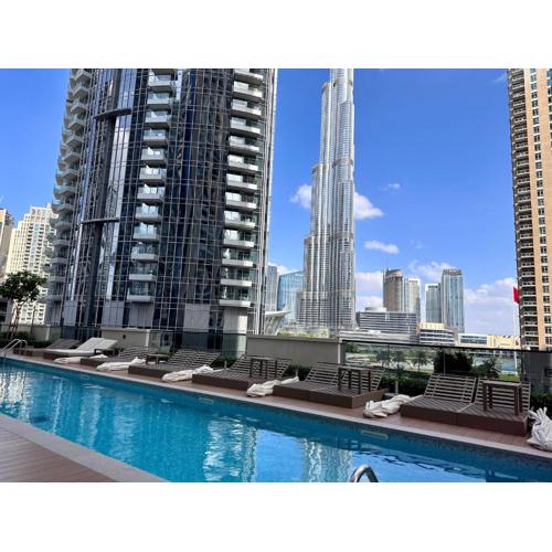 Burj Khalifa view - Modern 1BDR apartment