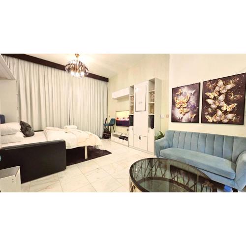 Burj Khalifa view studio apartment in Business bay, Downtown