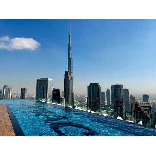 Burj Khalifa Views 2BR with Infinity Pool Downtown
