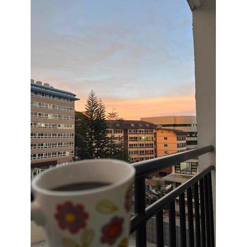 BURNHAM HILL CONDO by the Hermans