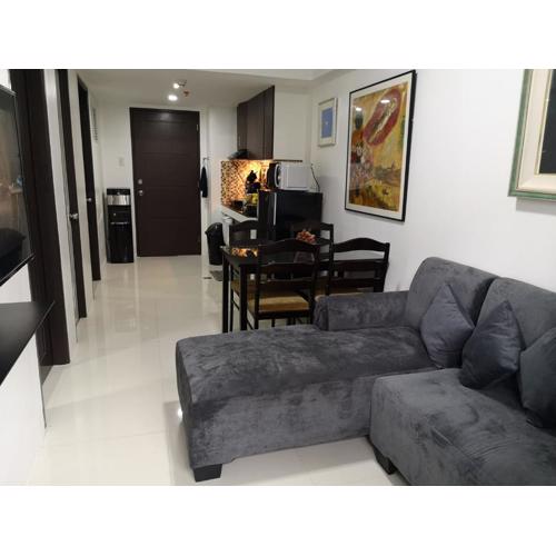 Burnham Hill Condominium by KF