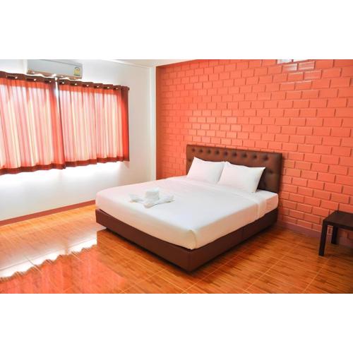 Bussarakam Place Hotel