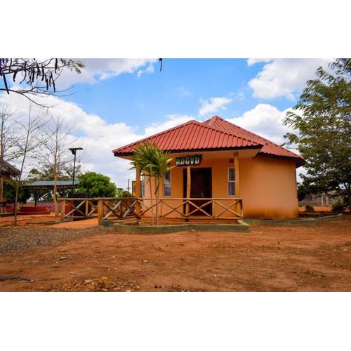 Bustani Luxury Cottages Tsavo