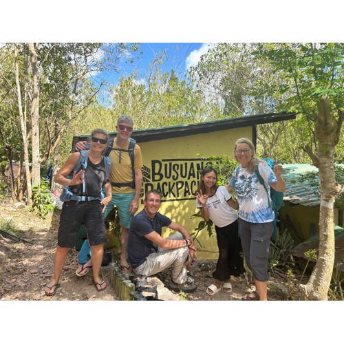 Busuanga Backpackers