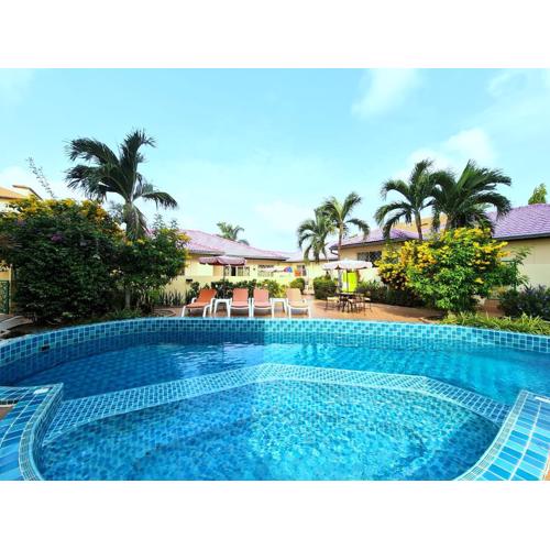 BUTTERFLY GARDEN BOUTIQUE RESIDENCES A luxury oasis & Lifestyle Destination by NEANG The amenities you want at an affordable price EX Large 1-3 bedroom Free WIFI Rain shower Spa Bath Staff 24-7