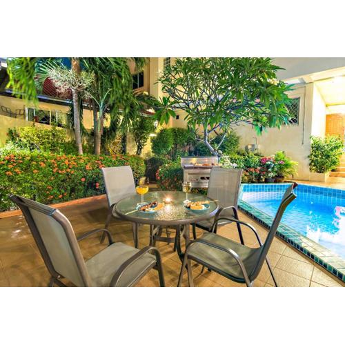 BUTTERFLY GARDEN BOUTIQUE RESIDENCES LARGE Luxury Apts and Villas A Lifetsyle Destination by NEANG, Everything You Need All Right Here 1-3 bedrooms 110 to 190 sq mtrs, 2 Full bathrooms, Rain Shower, SPA bath, BBQ, Free WIFI, Staff 24-7, Close to Beach