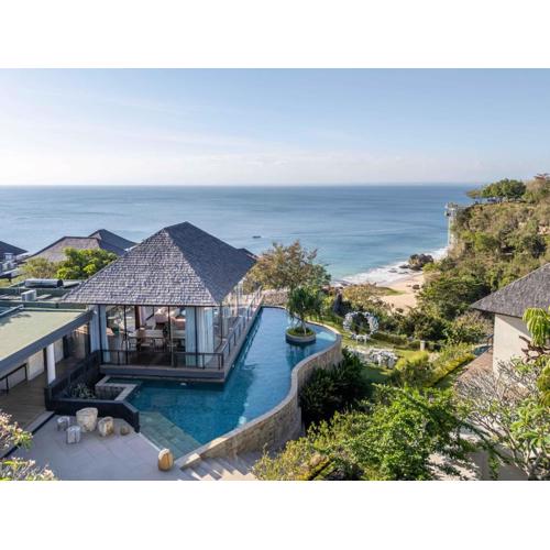 By The Cliff Bali Villa