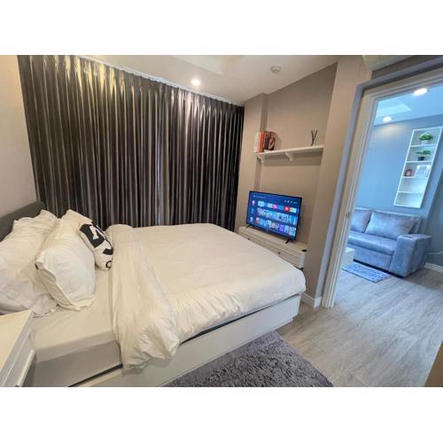 C sky paradise @ The Blu X