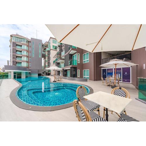 C220 Modern 1BR Pool, Gym, Game Room Cinema