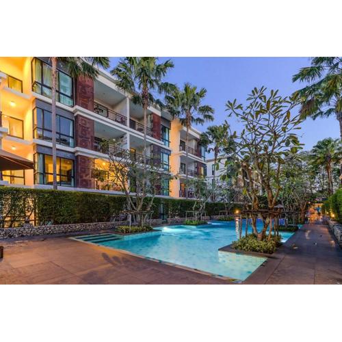 C239 Best Spot Beachfront 1BR Near Top Beaches