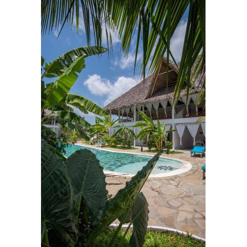 Cacuki Boutique House