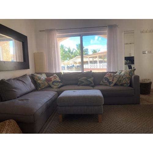 Cadaques Caribe 2BR Apt Free Wifi and Parking