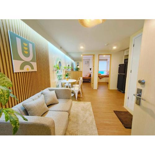 Cadence Place 2BR Pasig Condo for upto 6pax with Free Parking