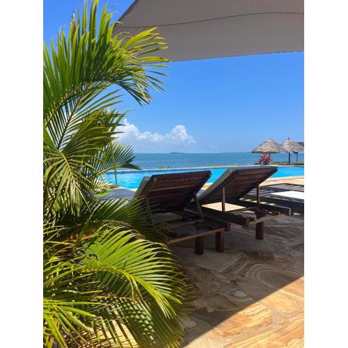 Calamari Beach Resort