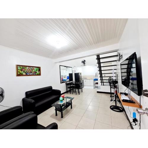 Calapan City Cheapest House Transient Guest Rental L39