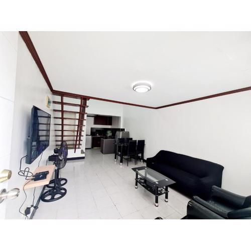 Calapan Transient Budget House Acacia L64