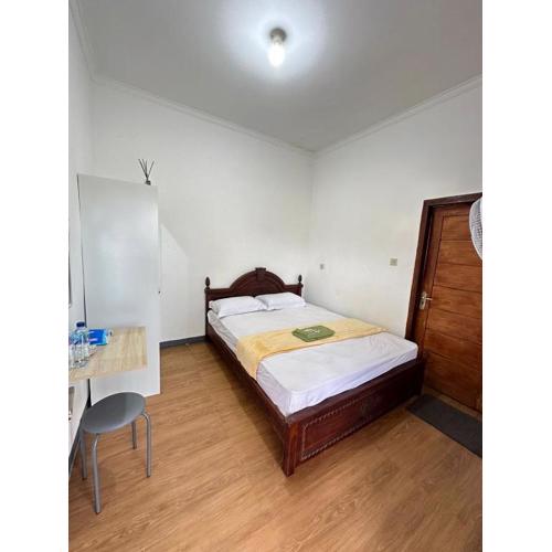 Caldera Besakih Homestay