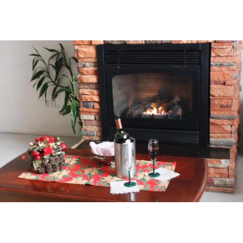 California Home at Marcon Suites