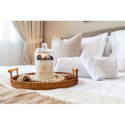 Calm and Elegant Apartment near Yas Island