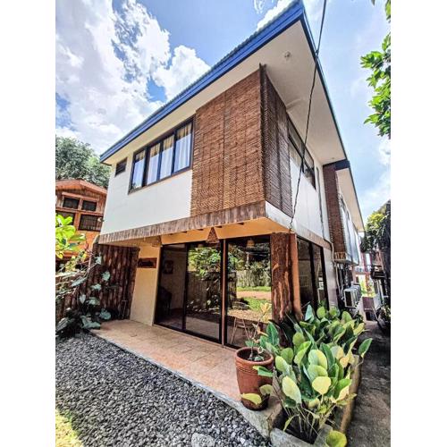 Camote's Lake Retreat