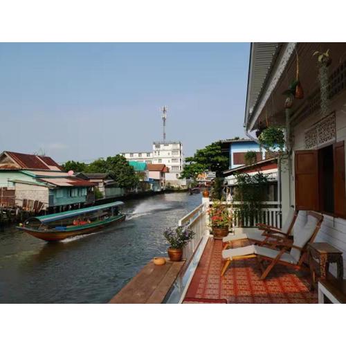 Canal House Bangkok - Whole house on Mon canal