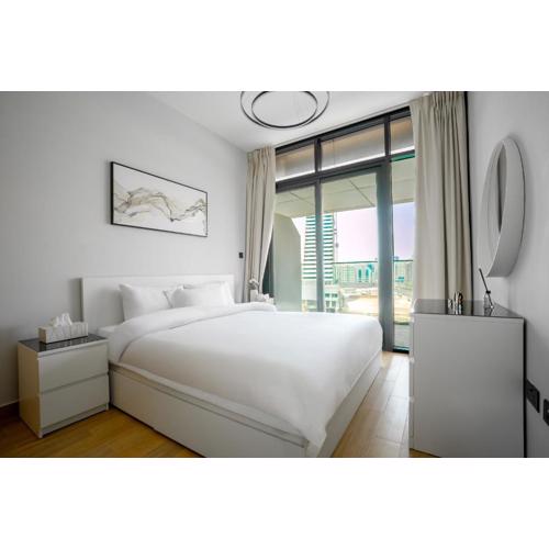 Canal View 1BR near Galleria Mall & Cleveland