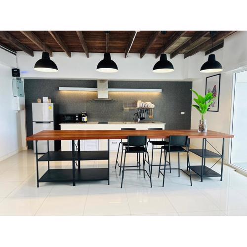 Canal Villa on Onnut Road, near Bts Onnut, Bangkok