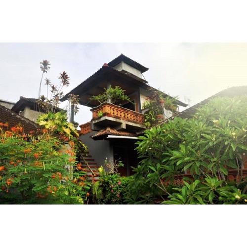 Candra Asri Bungalow